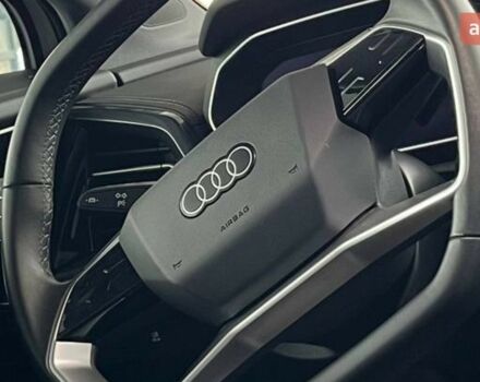 купить новое авто Ауди Q4 e-tron 2024 года от официального дилера Не вказано Ауди фото
