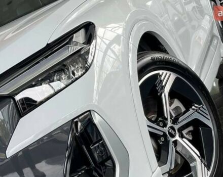 купить новое авто Ауди Q4 e-tron 2024 года от официального дилера Не вказано Ауди фото