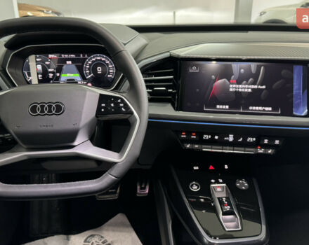 купить новое авто Ауди Q4 e-tron 2025 года от официального дилера Aleksei Ауди фото