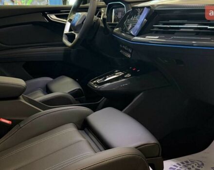 купити нове авто Ауді Q4 e-tron 2025 року від офіційного дилера ELECTRO-MOTORS KROPYVNYTSKYI Ауді фото