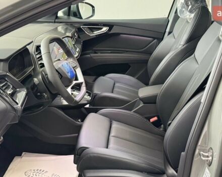 купить новое авто Ауди Q4 e-tron 2025 года от официального дилера E-SKM Житомир Ауди фото