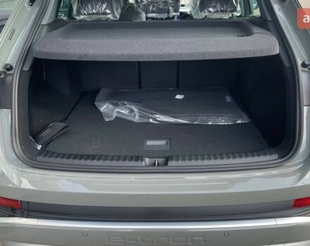 купить новое авто Ауди Q4 e-tron 2025 года от официального дилера E-SKM Позняки Ауди фото