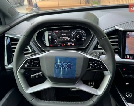 Ауді Q4 e-tron 2025 року купити нове авто Ауді Q4 e-tron 2025 року від офіційного дилера E-SKM ZOO Ауді фото
