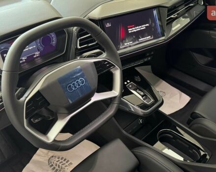 купить новое авто Ауди Q4 e-tron 2025 года от официального дилера E-SKM Ауди фото