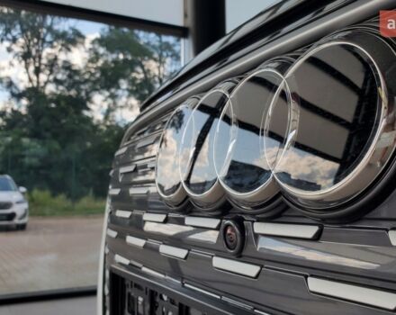 купить новое авто Ауди Q4 e-tron 2025 года от официального дилера E-SKM Черкаси Ауди фото
