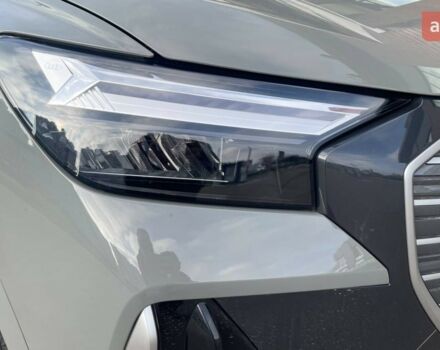 купить новое авто Ауди Q4 e-tron 2025 года от официального дилера E-SKM Позняки Ауди фото
