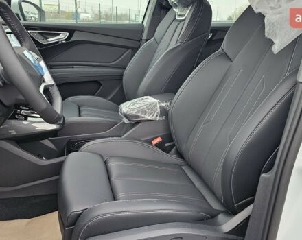 купить новое авто Ауди Q4 e-tron 2025 года от официального дилера Максим Путрівка Ауди фото