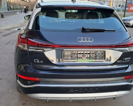 купить новое авто Ауди Q4 e-tron 2025 года от официального дилера E-SKM Позняки Ауди фото