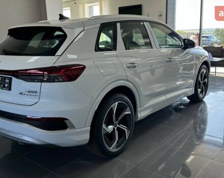 купить новое авто Ауди Q4 e-tron 2025 года от официального дилера E-SKM Ауди фото