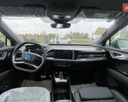 купити нове авто Ауді Q4 e-tron 2025 року від офіційного дилера Максим Путрівка Ауді фото
