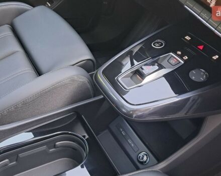 купить новое авто Ауди Q4 e-tron 2025 года от официального дилера Макс Ауди фото