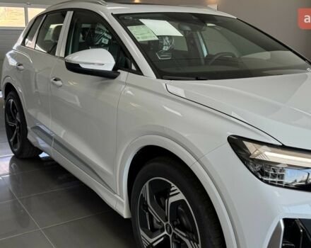 купить новое авто Ауди Q4 e-tron 2025 года от официального дилера E-SKM Ауди фото