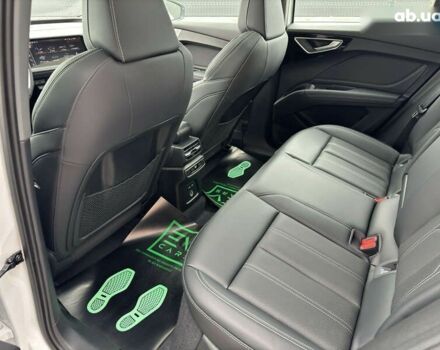 Ауди Q4 e-tron, объемом двигателя 0 л и пробегом 1 тыс. км за 31999 $, фото 27 на Automoto.ua