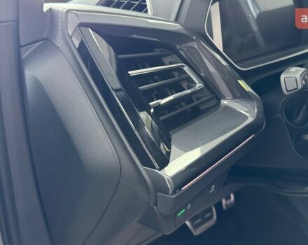 купити нове авто Ауді Q4 e-tron 2025 року від офіційного дилера E-SKM ZOO Ауді фото