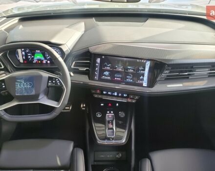купить новое авто Ауди Q4 e-tron 2025 года от официального дилера E-SKM Черкаси Ауди фото