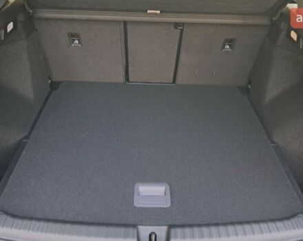 купить новое авто Ауди Q4 e-tron 2025 года от официального дилера Макс Ауди фото