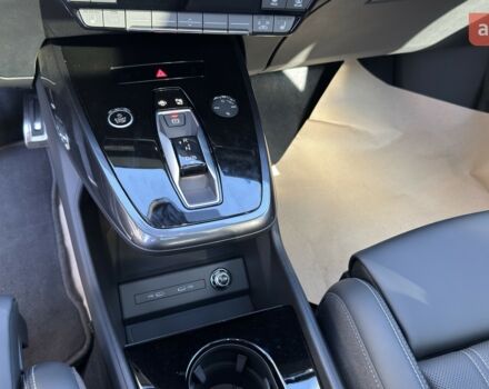 купить новое авто Ауди Q4 e-tron 2025 года от официального дилера E-SKM ZOO Ауди фото
