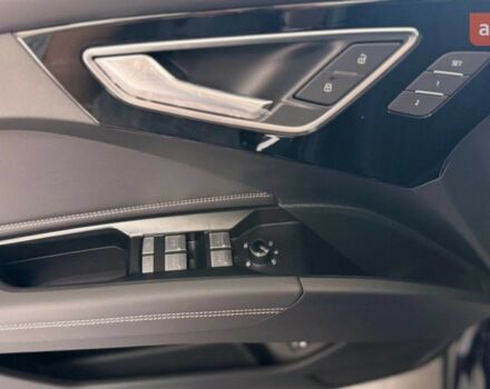 купить новое авто Ауди Q4 e-tron 2025 года от официального дилера Олег Львів Ауди фото