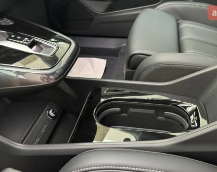 купить новое авто Ауди Q4 e-tron 2025 года от официального дилера E-SKM Ауди фото