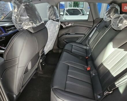 купити нове авто Ауді Q4 e-tron 2025 року від офіційного дилера Денис Фатов Ауді фото