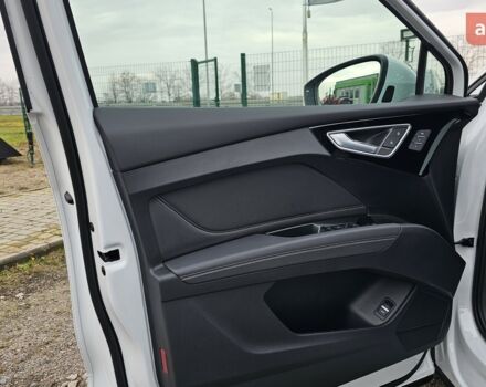 купить новое авто Ауди Q4 e-tron 2025 года от официального дилера Максим Путрівка Ауди фото