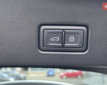 купить новое авто Ауди Q4 e-tron 2025 года от официального дилера VOLT AUTO Ауди фото