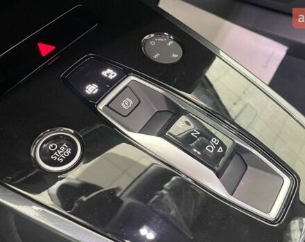 купити нове авто Ауді Q4 e-tron 2025 року від офіційного дилера E-SKM Кропивницький Ауді фото