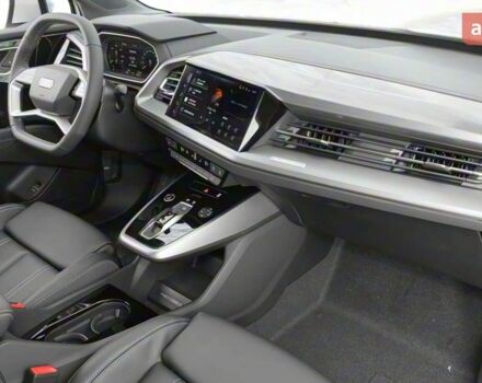 купить новое авто Ауди Q4 e-tron 2025 года от официального дилера Константин Альперович Ауди фото