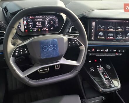 купить новое авто Ауди Q4 e-tron 2025 года от официального дилера E-SKM Черкаси Ауди фото
