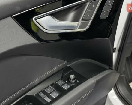купить новое авто Ауди Q4 e-tron 2025 года от официального дилера Олег Львів Ауди фото