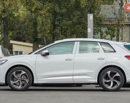купити нове авто Ауді Q4 e-tron 2025 року від офіційного дилера Олександр Хіміч Ауді фото