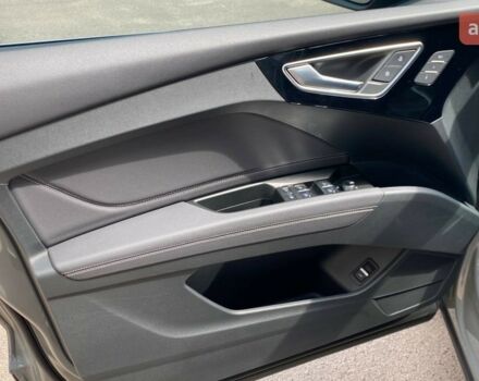 Ауді Q4 e-tron, об'ємом двигуна 0 л та пробігом 0 тис. км за 31750 $, фото 7 на Automoto.ua