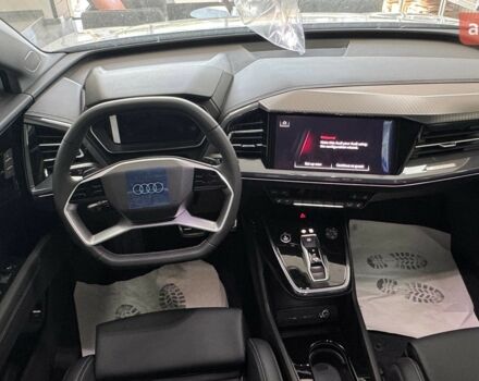 купить новое авто Ауди Q4 e-tron 2025 года от официального дилера E-SKM Ауди фото