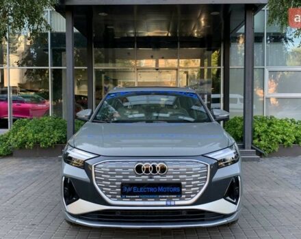 купити нове авто Ауді Q4 e-tron 2025 року від офіційного дилера Petr Ауді фото
