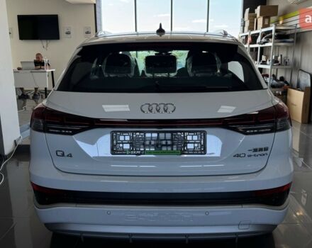 купить новое авто Ауди Q4 e-tron 2025 года от официального дилера E-SKM Кропивницький Ауди фото