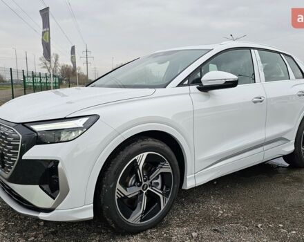 купить новое авто Ауди Q4 e-tron 2025 года от официального дилера Максим Путрівка Ауди фото