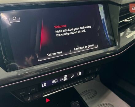 купить новое авто Ауди Q4 e-tron 2025 года от официального дилера E-SKM Ауди фото