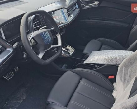 купить новое авто Ауди Q4 e-tron 2025 года от официального дилера Макс Ауди фото