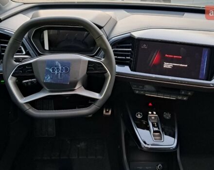 купить новое авто Ауди Q4 e-tron 2025 года от официального дилера Макс Ауди фото