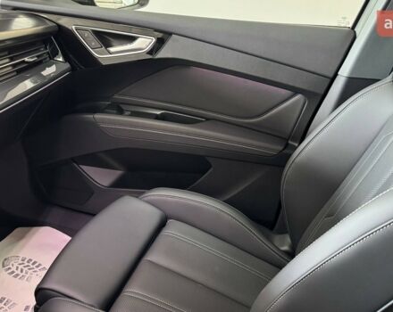 купити нове авто Ауді Q4 e-tron 2025 року від офіційного дилера E-SKM ZOO Ауді фото