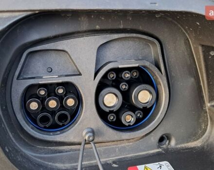 купить новое авто Ауди Q4 e-tron 2025 года от официального дилера E-SKM Позняки Ауди фото