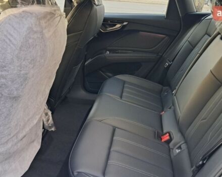 купить новое авто Ауди Q4 e-tron 2025 года от официального дилера Макс Ауди фото