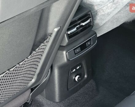 купити нове авто Ауді Q4 e-tron 2025 року від офіційного дилера Денис Фатов Ауді фото