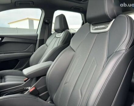 Ауди Q4 e-tron, объемом двигателя 0 л и пробегом 1 тыс. км за 31999 $, фото 20 на Automoto.ua