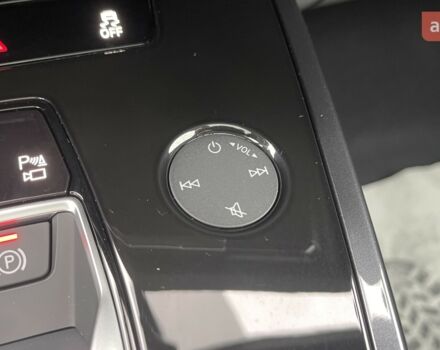 купити нове авто Ауді Q4 e-tron 2025 року від офіційного дилера Максим Путрівка Ауді фото