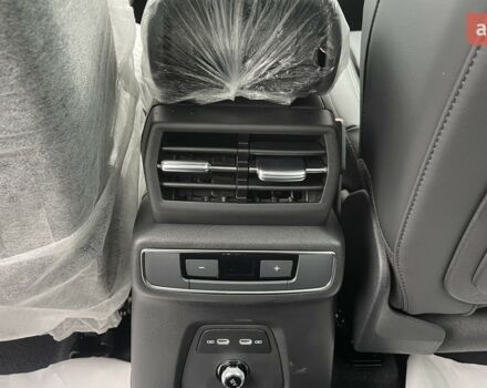 купити нове авто Ауді Q4 e-tron 2025 року від офіційного дилера Максим Путрівка Ауді фото