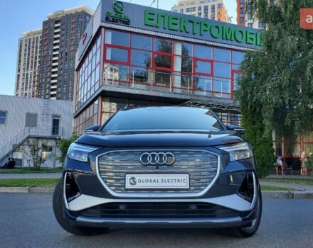 купить новое авто Ауди Q4 e-tron 2023 года от официального дилера Global Electric Ауди фото