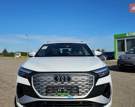 купити нове авто Ауді Q4 e-tron 2024 року від офіційного дилера Максим Путрівка Ауді фото