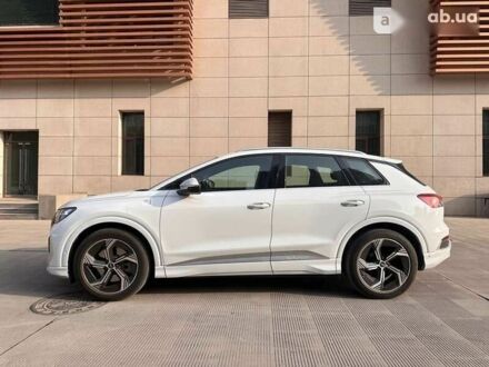 Ауді Q4 e-tron, об'ємом двигуна 0 л та пробігом 2 тис. км за 31900 $, фото 1 на Automoto.ua