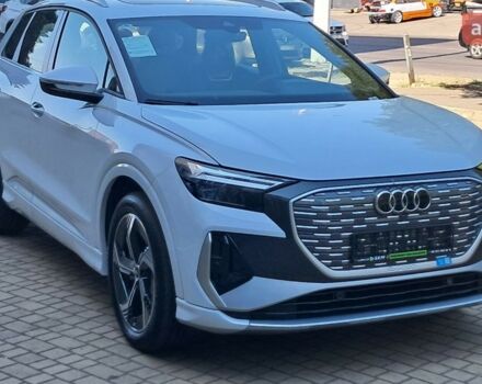 купить новое авто Ауди Q4 e-tron 2025 года от официального дилера Макс Ауди фото